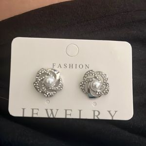 Silver and Pearl earrings